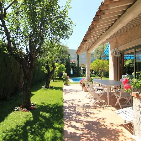 Chambres Dans Proche Mer Bed & Breakfast
